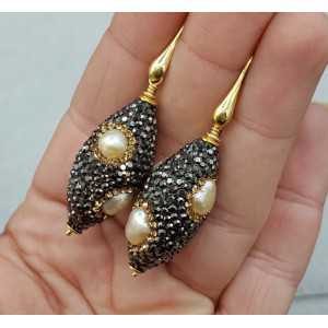 Gold plated earrings with marquise pendant with crystals and freshwater Pearl