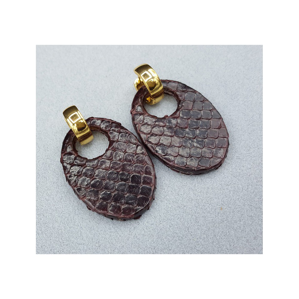 Creolen met ovale kobalt blauwe Roggenleer hanger