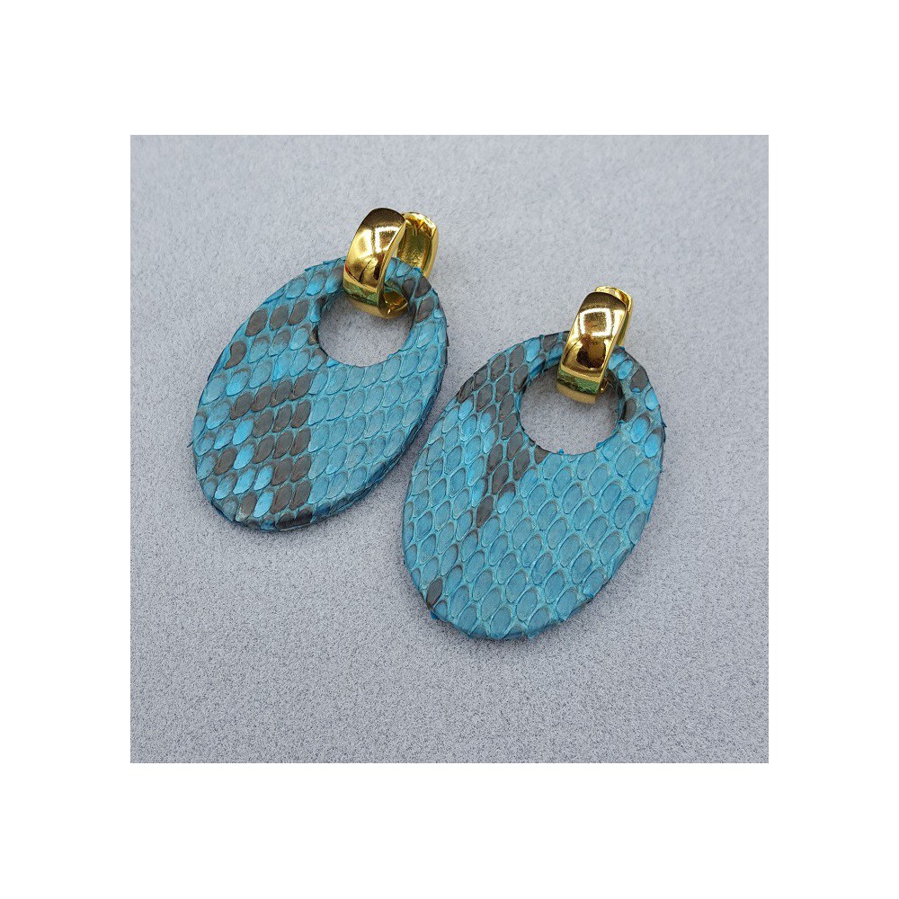 Creoles with oval light blue Snakeskin pendant