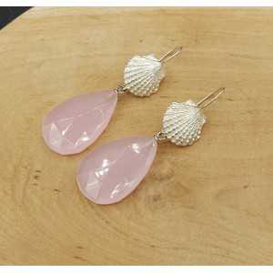 Zilveren oorbellen met roze Chalcedoon briolet