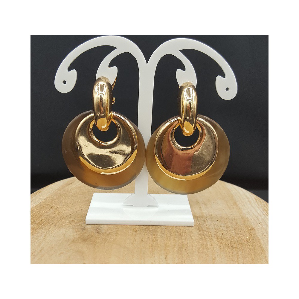 Gold-plated creoles with round gold and buffalo horn pendants