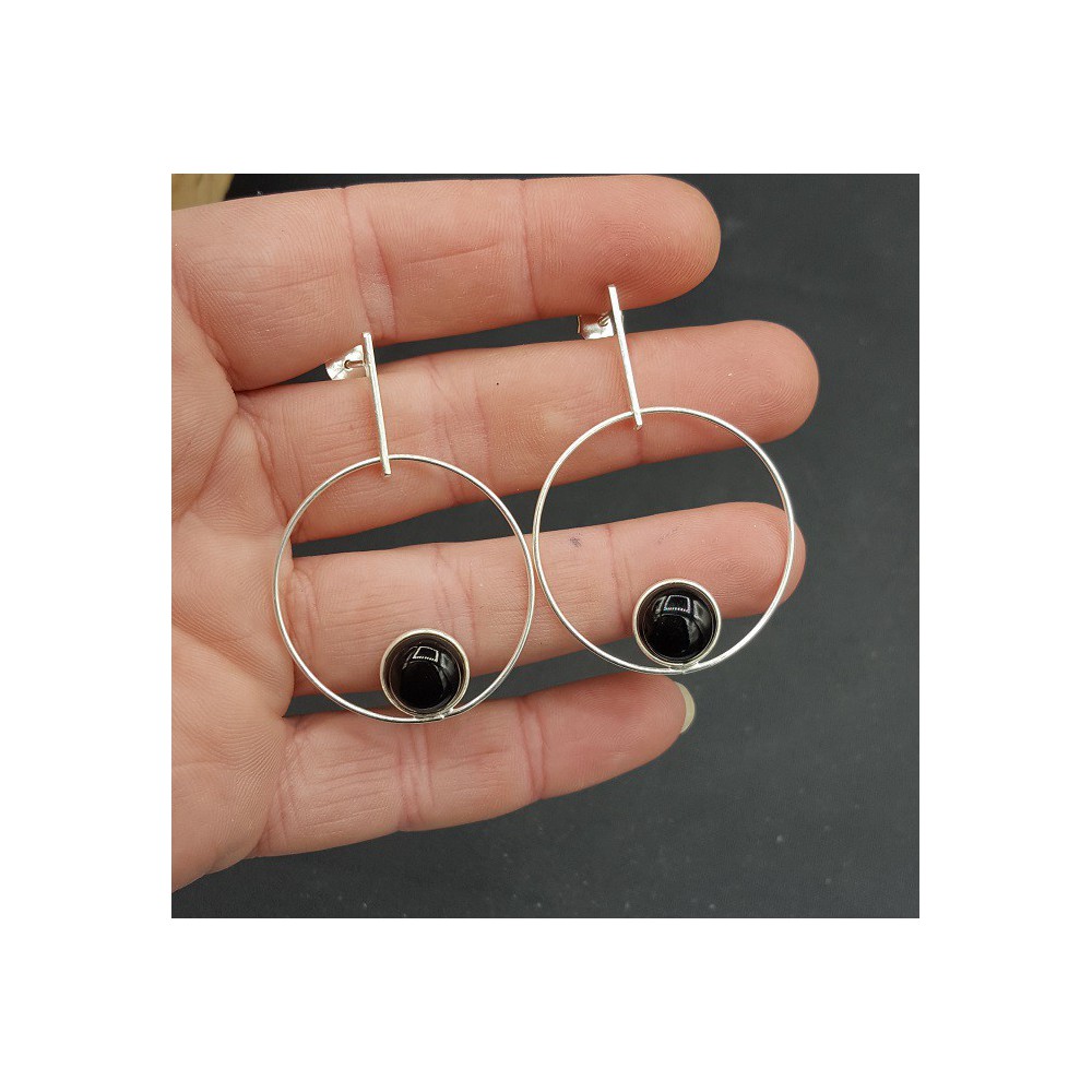 Silver earrings with round black Onyx