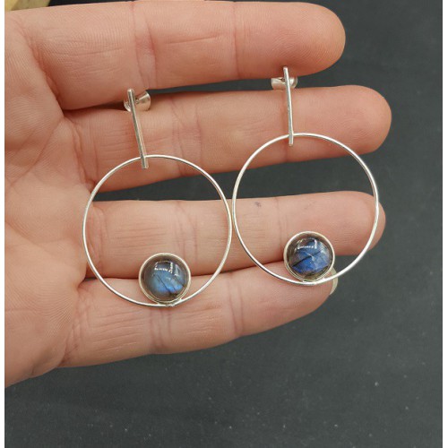 Zilveren oorbellen met ronde Labradoriet