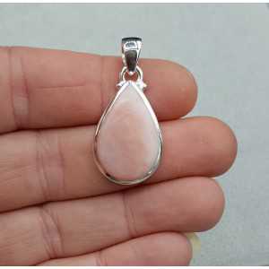 Silver pendant with drop-shaped pink Opal