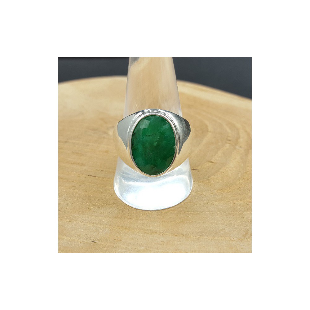 Silver ring set with Emerald 20 mm