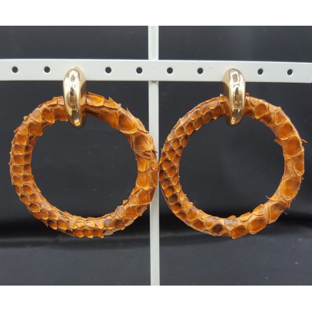 Creolen met licht bruine ring van Slangenleer