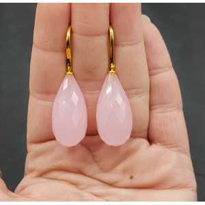 Vergoldete Ohrringe mit großen rosa Chalcedon Tropfen
