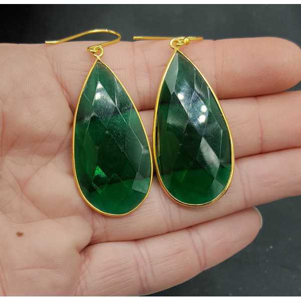 Goud vergulde oorbellen met grote smalle Emerald quartz