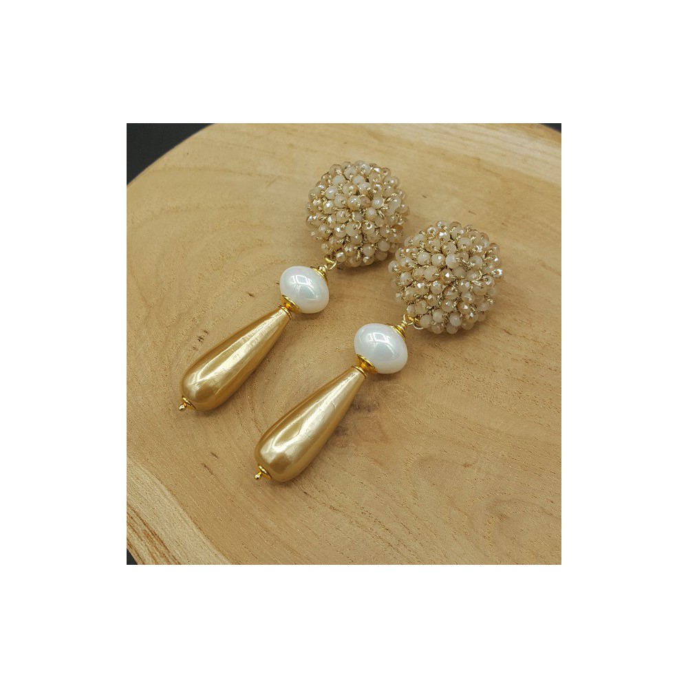 Gold plated earrings with crystals and Pearl