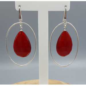Zilveren oorbellen met Granaat rode quartz briolet