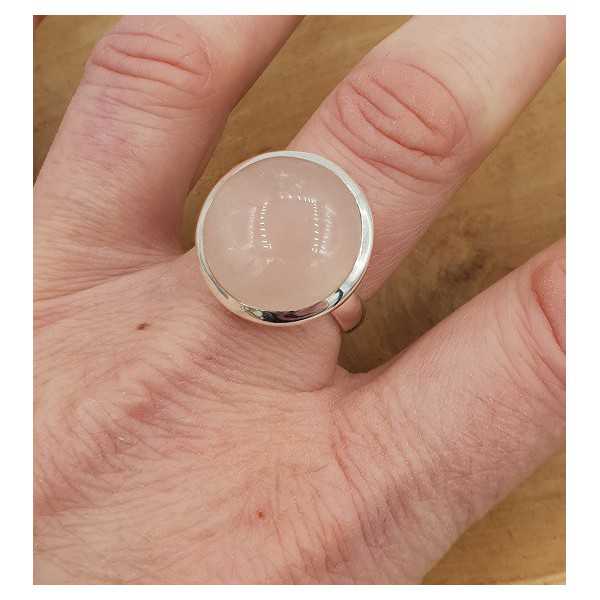 Zilveren ring gezet met ronde cabochon Rozenkwarts 18 mm