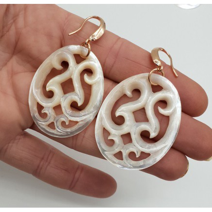 Oorbellen met oval uitgesneden Parelmoer