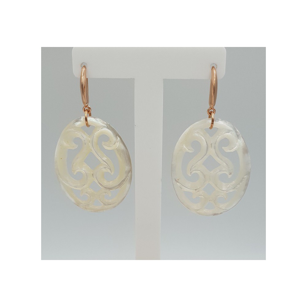 Oorbellen met oval uitgesneden Parelmoer