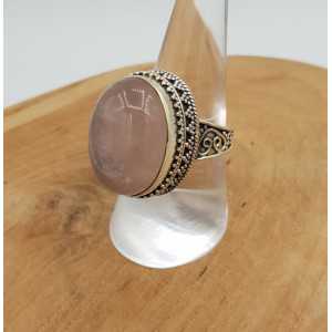 Silber ring-oval rose quartz set in einem geschnitzten Einstellung 18 mm