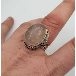 Zilveren ring ovale Rozenkwarts gezet in bewerkte setting 18 mm