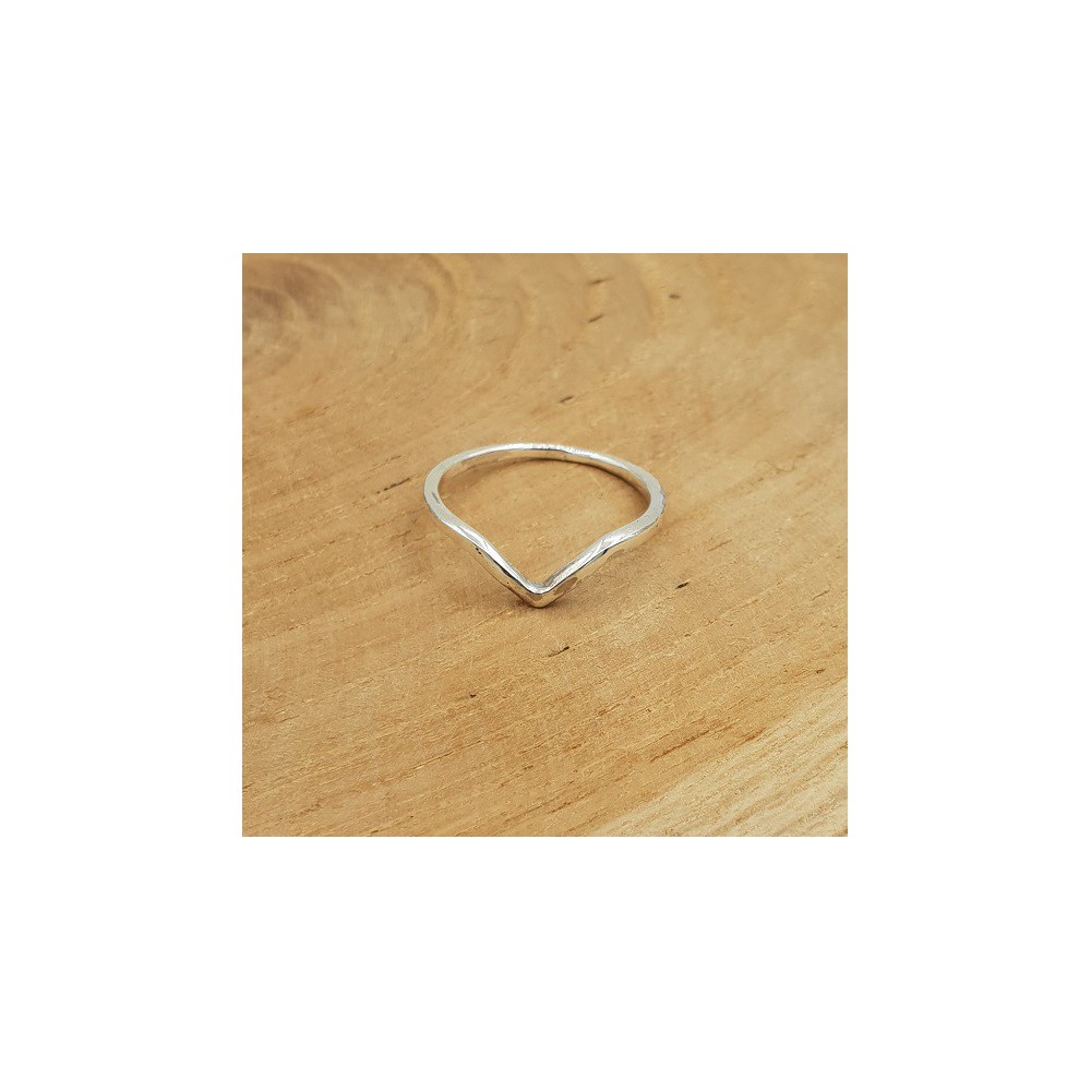 Silver V ring 17 or 18 mm