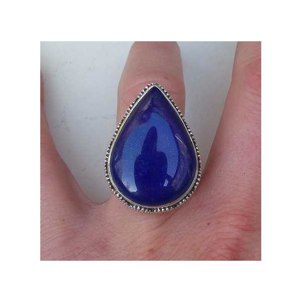 Zilveren ring druppelvorm Lapis Lazuli in bewerkte setting 17 mm 