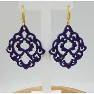 Earrings with purple lacquered buffalo horn