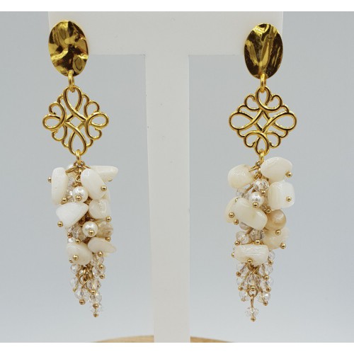 Goud vergulde oorbellen met Parelmoer en kristallen