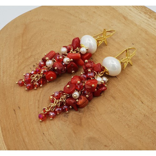 Goud vergulde oorbellen met Koraal en Parel