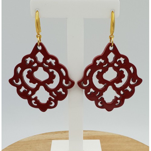 Oorbellen met rood gelakte Buffelhoorn