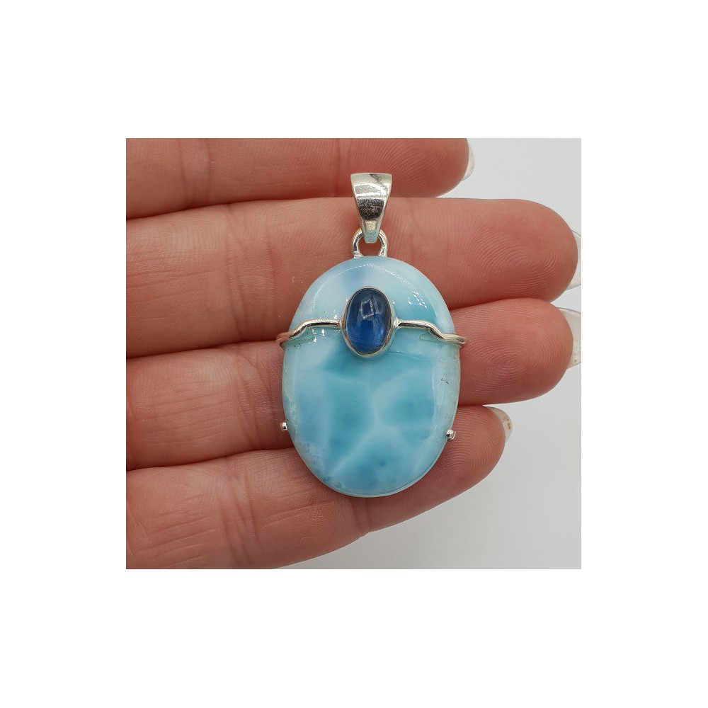 Silver pendant with Larimar and Kyanite