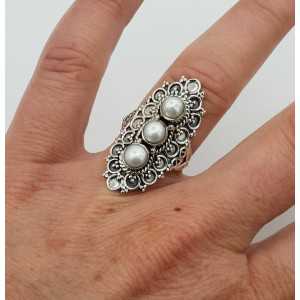 Zilveren ring gezet met Parels 16.5 mm