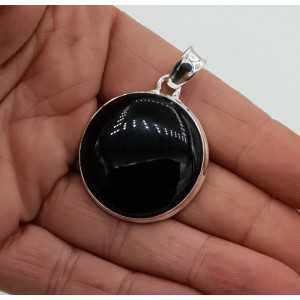 Silver pendant with round cabochon black Onyx