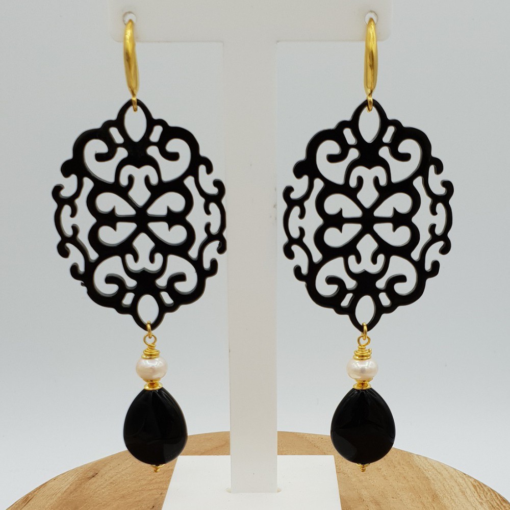 Earrings buffalo horn black Onyx and Pearl