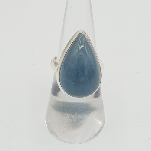 Zilveren ring met druppelvormige cabochon Aquamarijn 17 mm