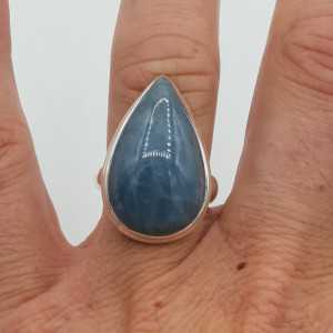 Zilveren ring met druppelvormige cabochon Aquamarijn 17 mm