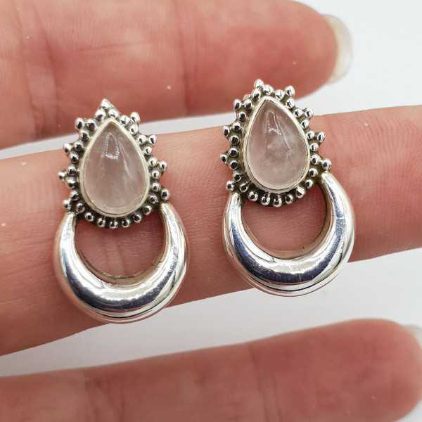 Silver moon oorknoppen set with rose quartz