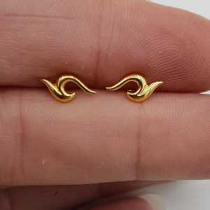 Gold plated wave oorknopjes