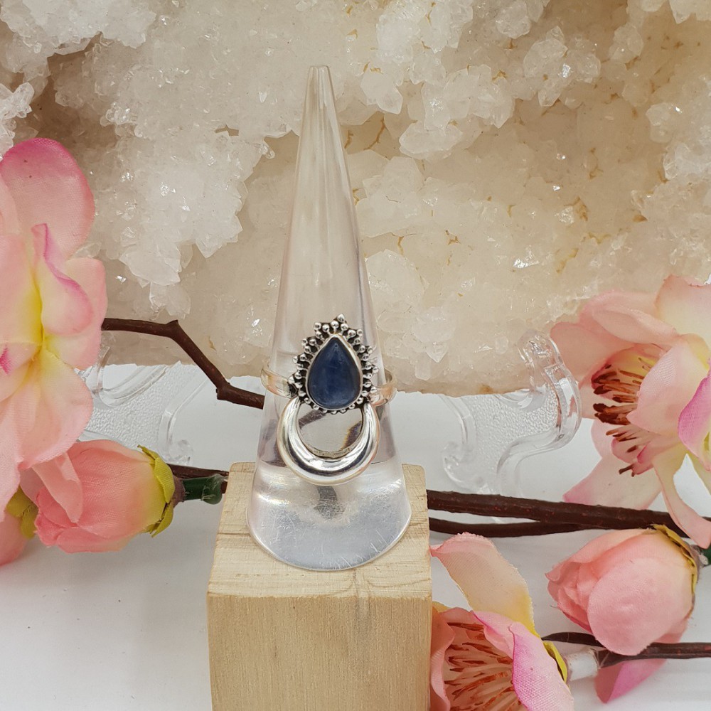 Silver moon ring set with Kyanite