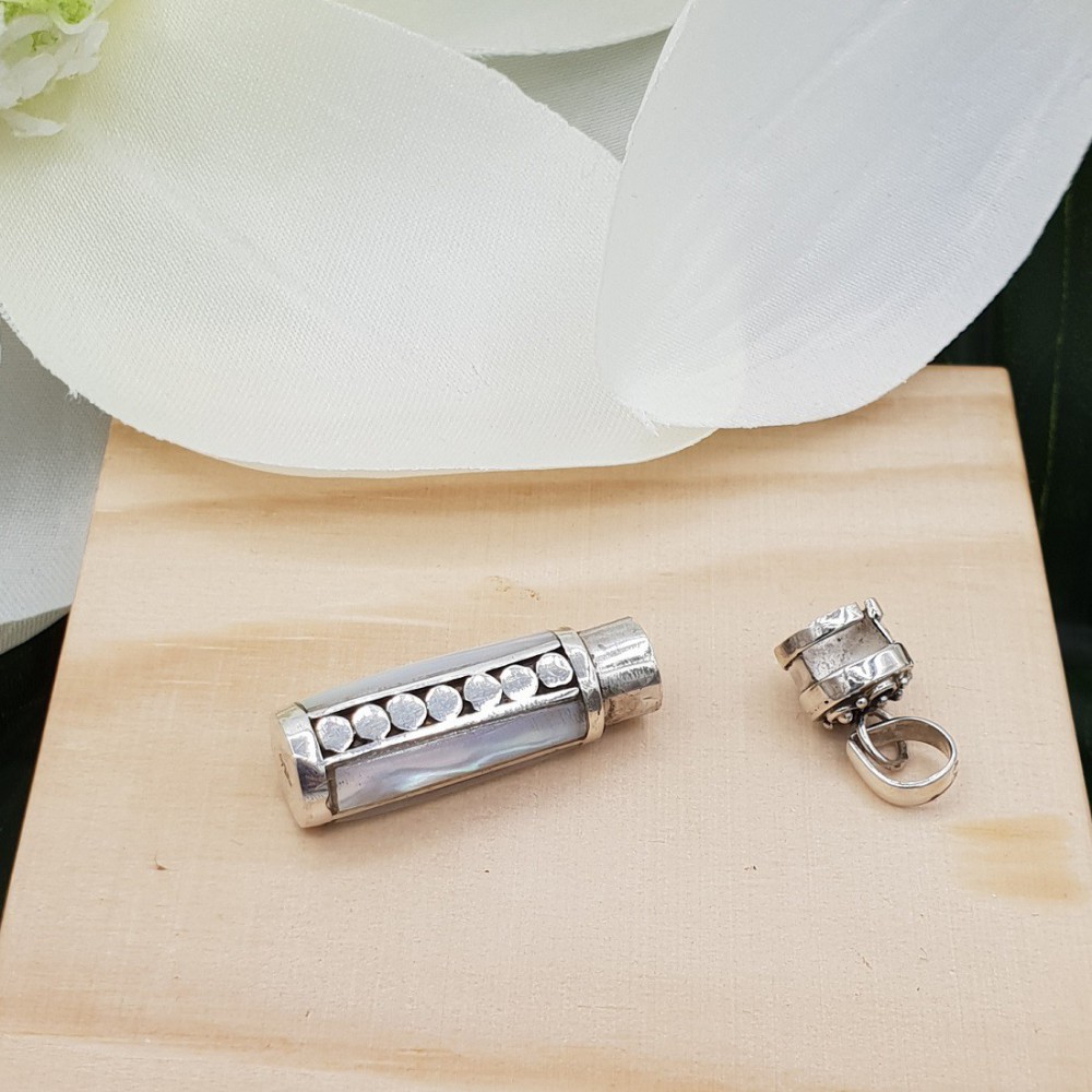 Zilveren parfumhanger / ashanger met Parelmoer