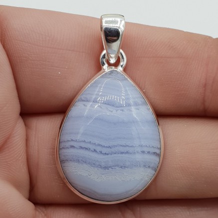Zilveren hanger druppelvormige cabochon blauw Lace Agaat