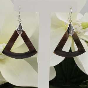 Silver earrings with triangular mother-of-Pearl