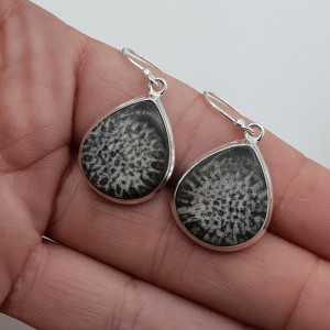 Silber Ohrringe-set mit schwarzen Korallen