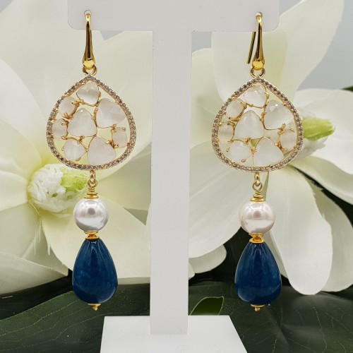 Vergulde oorbellen met witte Kattenoog Parel en Kwartsiet