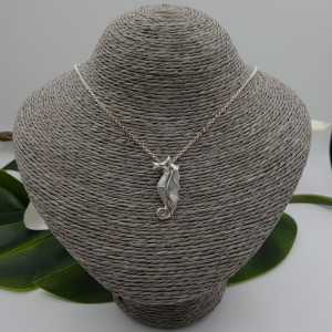 Silver pendant seahorse set with mother-of-Pearl