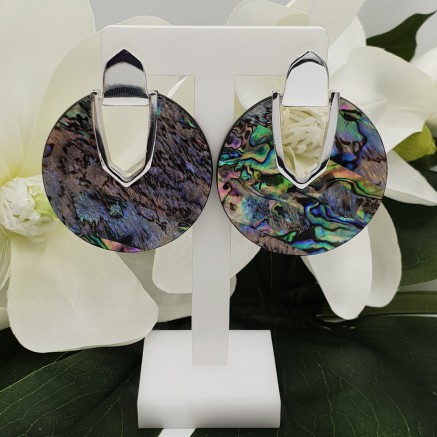 Zilver kleurige oorbellen met Abalone schelp