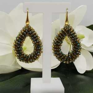 Gold plated blackberry glassberry earrings with open drop green crystals