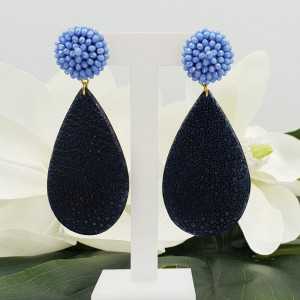 Gold plated earrings with blue crystals and blue Roggenleer