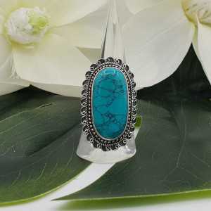 Silver ring set with Turquoise and carved head 18 mm