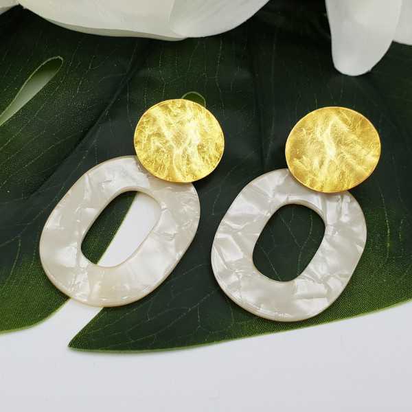 Earrings with marble white resin pendant