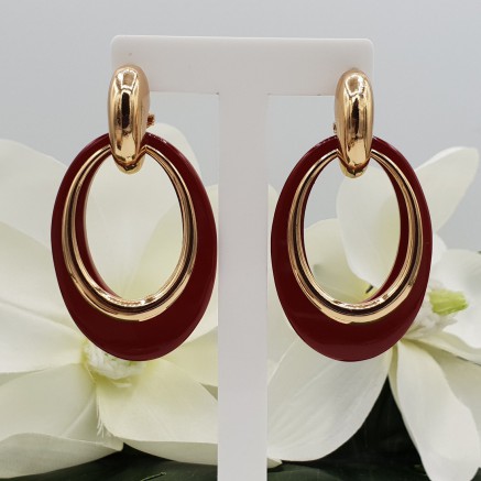 Creolen met rode Buffelhoorn hanger