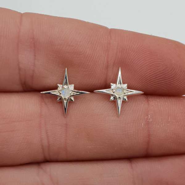 Silver north star oorknopjes with rainbow Moonstone
