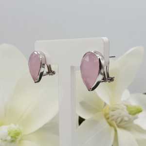 Zilveren oorknoppen gezet met roze Chalcedoon