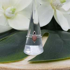 Silber ring set mit kleinen, ovalen pink-Opal 18 mm
