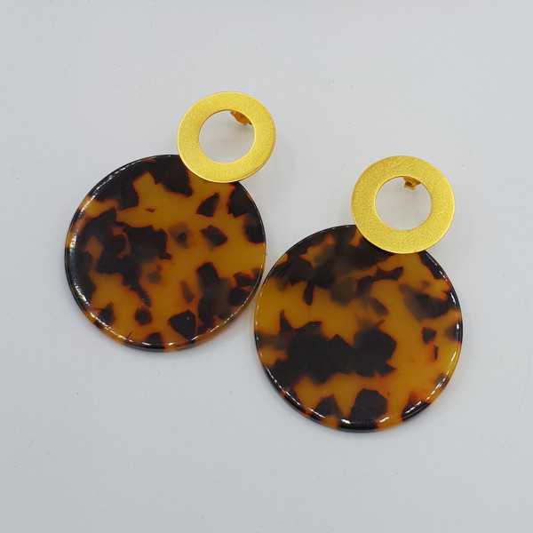 Gold plated earrings with large tortoise shell resin pendant